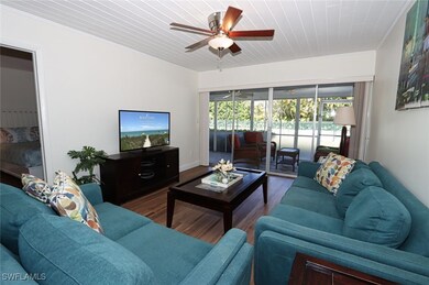 820 Ketch Dr unit 3, Naples, FL 34103 - photo 4