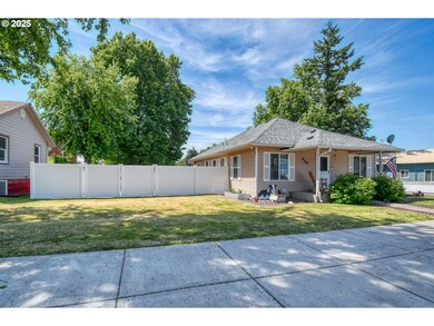 440 E Main St, Athena, OR 97813 - photo 3