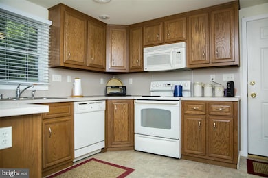 19322 Garretts Mill Rd, Knoxville, MD 21758 - photo 4