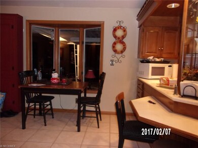 176 Highland Dr, New Concord, OH 43762 - photo 4