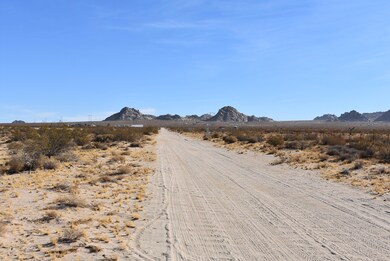 0 Wocahoota Rd & E O Camp Rock unit 25005561, Lucerne Valley, CA 92356 - photo 4