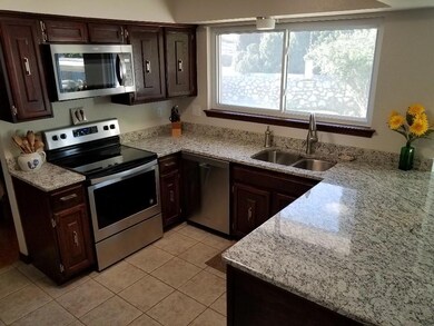 10686 Janway Dr, El Paso, TX 79935 - photo 4