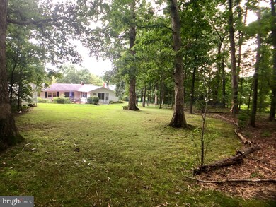 12811 Fernwood Turn, Laurel, MD 20708 - photo 4