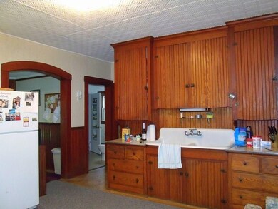 21 Railroad St, Wilton, ME 04294 - photo 2