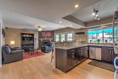 2158 S Don Carlos-14