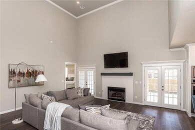 332 Crestview Dr, Bentonville, AR 72712 - photo 5