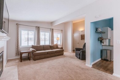 4105 Lynner Dr, Des Moines, IA 50310 - photo 5