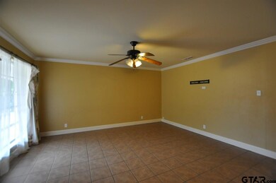 3216 3216 Teakwood, Tyler, TX 75701 - photo 2