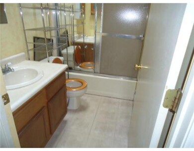 644 Oakland Beach Ave, Warwick, RI 02889 - photo 3