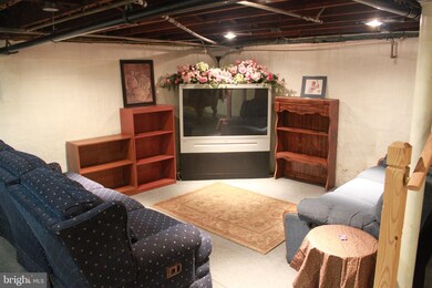 1023 Milton Ave, West Deptford, NJ 08093 - photo 3