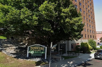 75 East Ave, Pawtucket, RI 02860 - photo 3