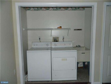 3407 S Carriage Ct, North Wales, PA 19454 - photo 3