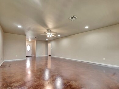 121 Shady Grove Loop, Lufkin, TX 75904 - photo 2