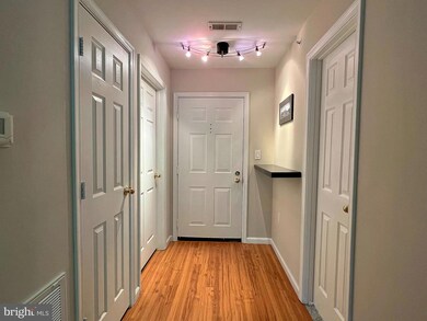 5036 Stone Shop Cir, Owings Mills, MD 21117 - photo 4