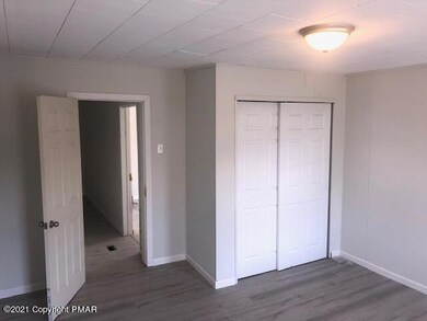 34 Green St, Kingston, PA 18704 - photo 5