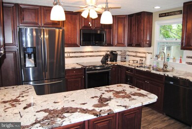 409 Centennial Dr, Morrisville, PA 19067 - photo 5