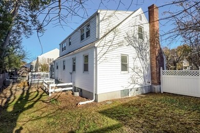 127 Albemarle Rd, Newtonville, MA 02460 - photo 2