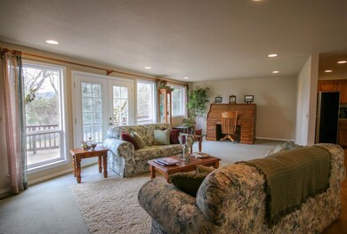 455 Morton Way, Jacksonville, OR 97530 - photo 7