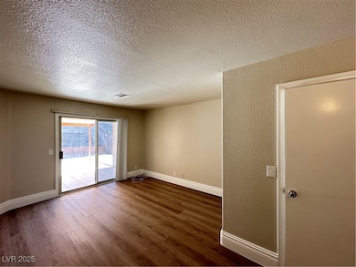 8109 Sickle Ln, Las Vegas, NV 89128 - photo 6