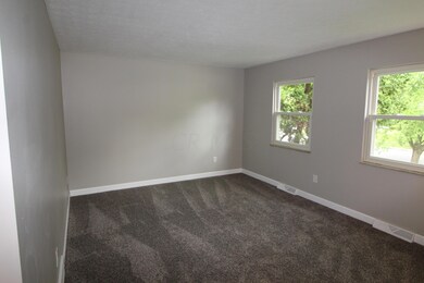 6301 Skywae Dr, Columbus, OH 43229 - photo 7