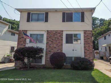 9 Clove Way, Staten Island, NY 10301 - photo 2