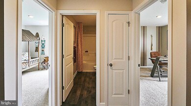 512 E 4th St unit 60, Bernville, PA 19506 - photo 7