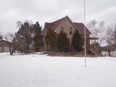 2.1-House front