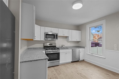 584 Weeden St, Pawtucket, RI 02860 - photo 6