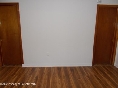 909 Slocum Ave unit 1B, Scranton, PA 18505 - photo 6