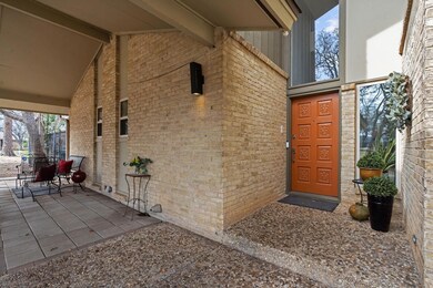 2315 Southridge Dr, Denton, TX 76205 - photo 2