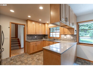 2654 Maria Ct, West Linn, OR 97068 - photo 3