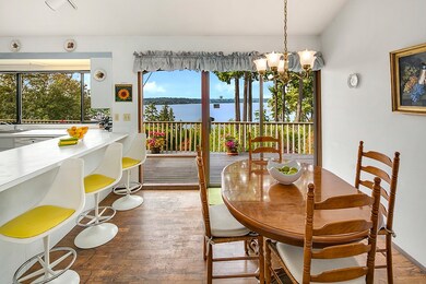 8112 SE 44th St, Mercer Island, WA 98040 - photo 7