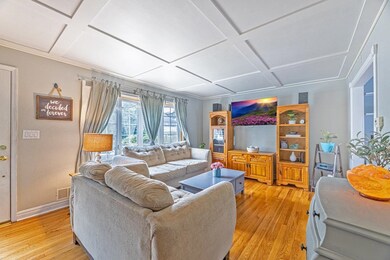 727 Lancaster Rd, Ridgefield, NJ 07657 - photo 5