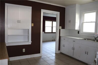 224 E End Ave, Statesville, NC 28677 - photo 3