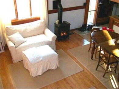 82 Pine Grove, Amherst, MA 01002 - photo 7