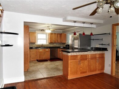 11 Progress Ave, Dudley, MA 01571 - photo 3