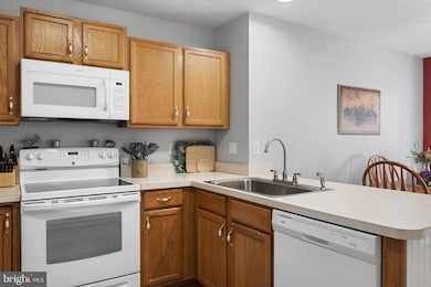 605 Artisan Way, Martinsburg, WV 25401 - photo 7