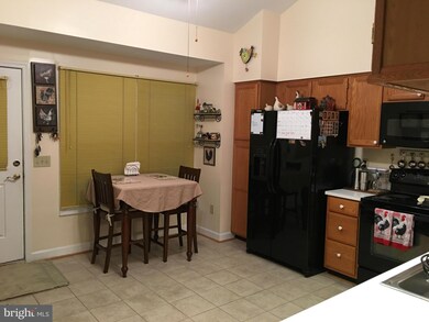 922 Mclendon Dr, Frederick, MD 21702 - photo 5