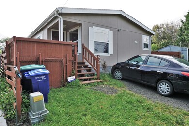 630 SE Quay Ave, Lincoln City, OR 97367 - photo 2