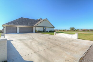 9025 N 65th Place E, Owasso, OK 74055 - photo 3