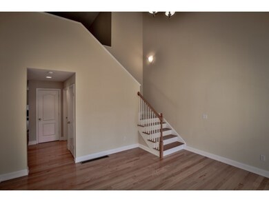 67 Trail Haven Dr unit 67, Londonderry, NH 03053 - photo 2