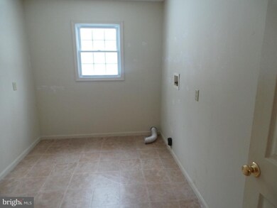 1005 Dominion Trail, Berkeley Springs, WV 25411 - photo 5