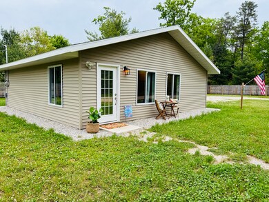 4223 S Harvard Ave, Baldwin, MI 49304 - photo 3