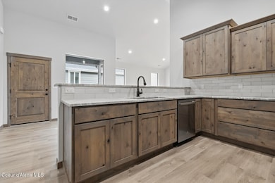 8424 N Snowflake Ln, Hayden, ID 83835 - photo 7