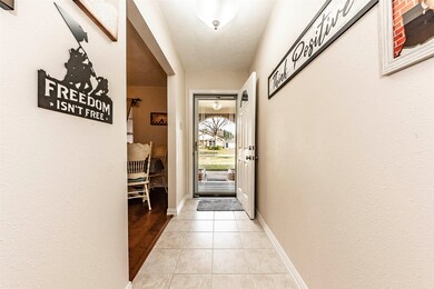 15730 Wandering Trail, Friendswood, TX 77546 - photo 7