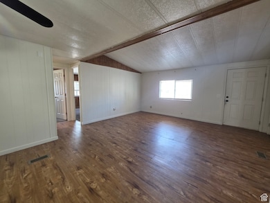 330 E 600 S, Roosevelt, UT 84066 - photo 4