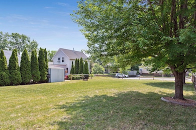 725 Watson Ave, Saint Paul, MN 55102 - photo 5