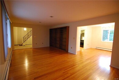 1293 Butternut Ln, Macungie, PA 18062 - photo 5