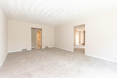5320 West ON-10