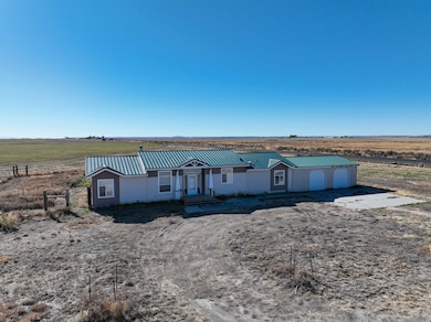 70785 Old Experiment Ln, Burns, OR 97720 - photo 7